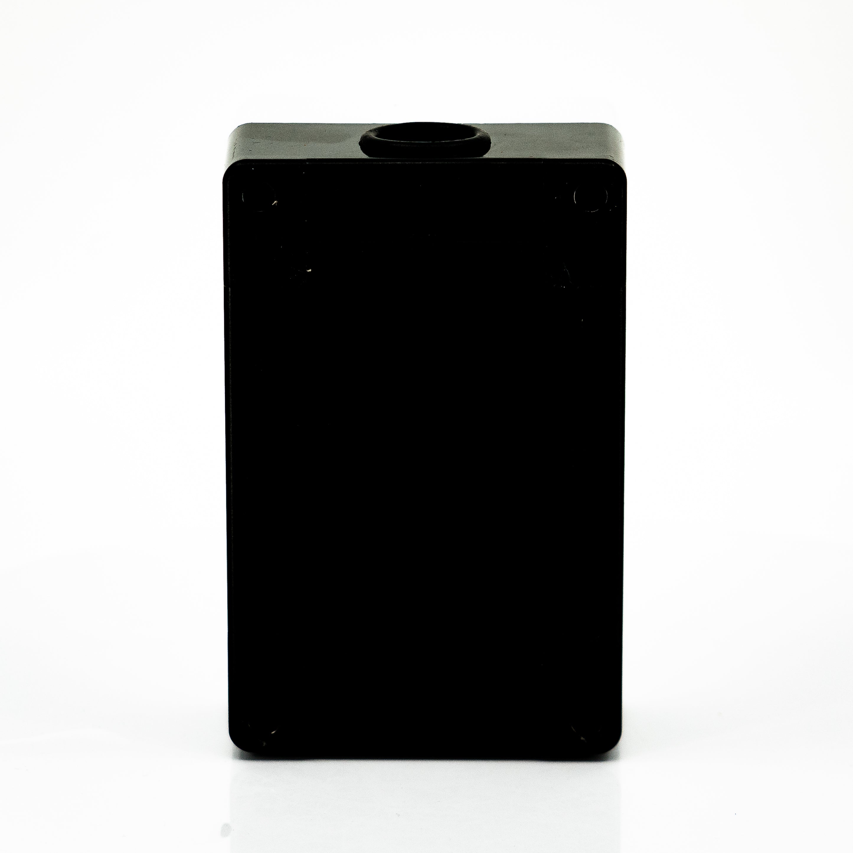 Caja en material de plastico, 2 orificios, para unidades de 22mm, base negra cubierta blanca