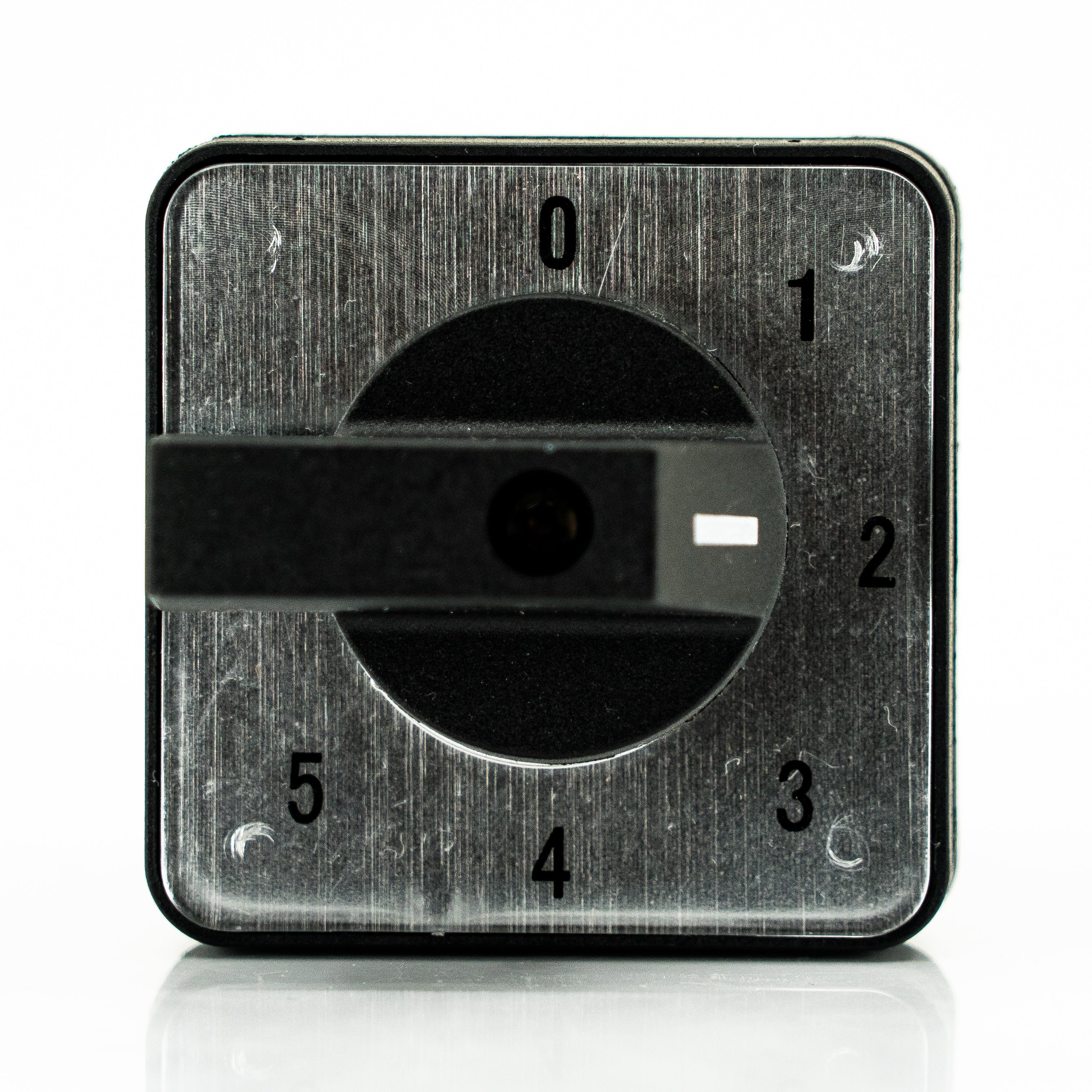 Conmutador rotativo de control, multipaso con 0, para montaje en tablero