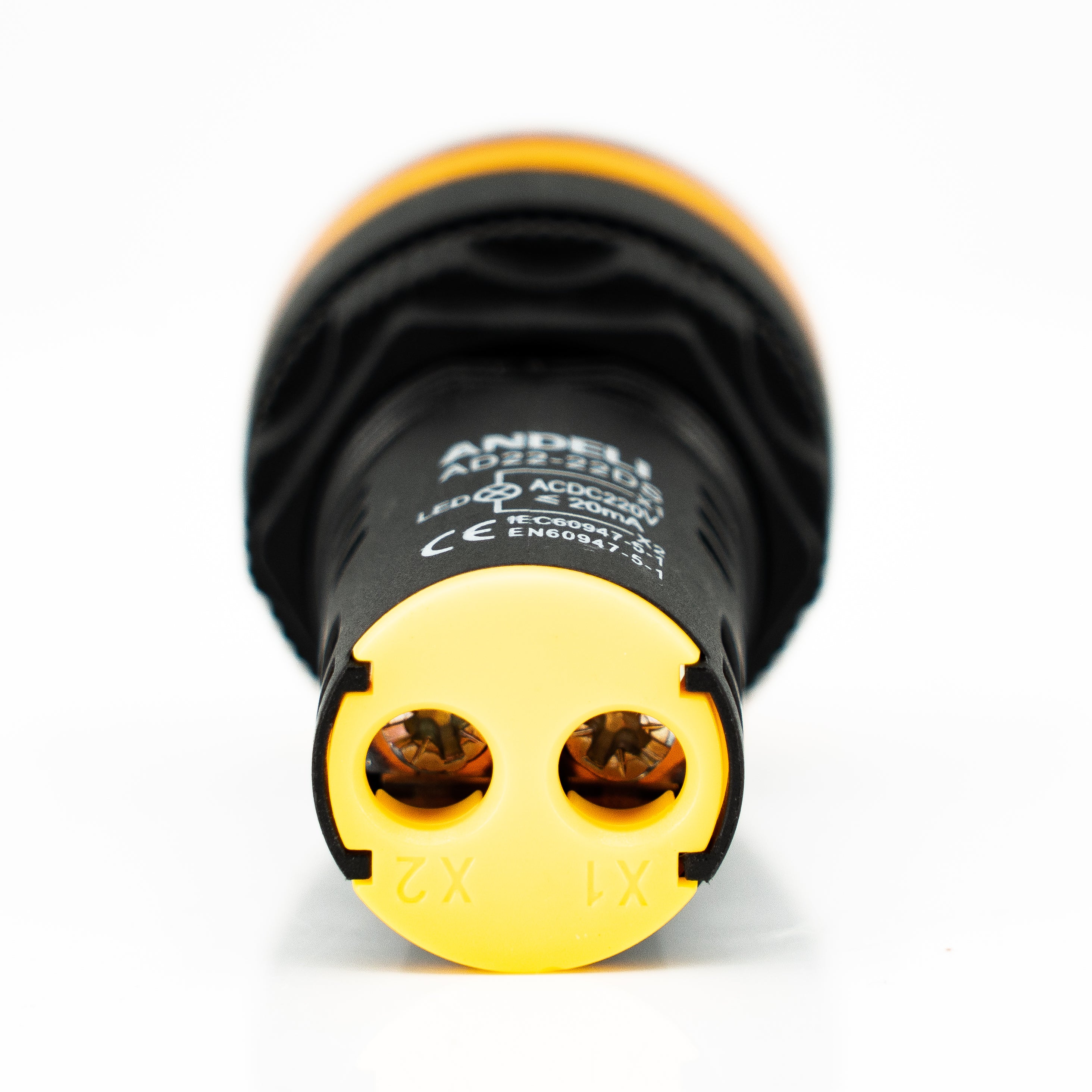 Lampara piloto, tipo led, cuerpo plastico, lente amarillo