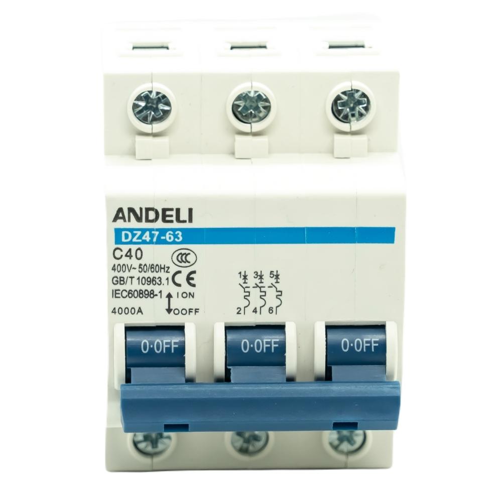 Interruptor termomagnético 3 polos para riel