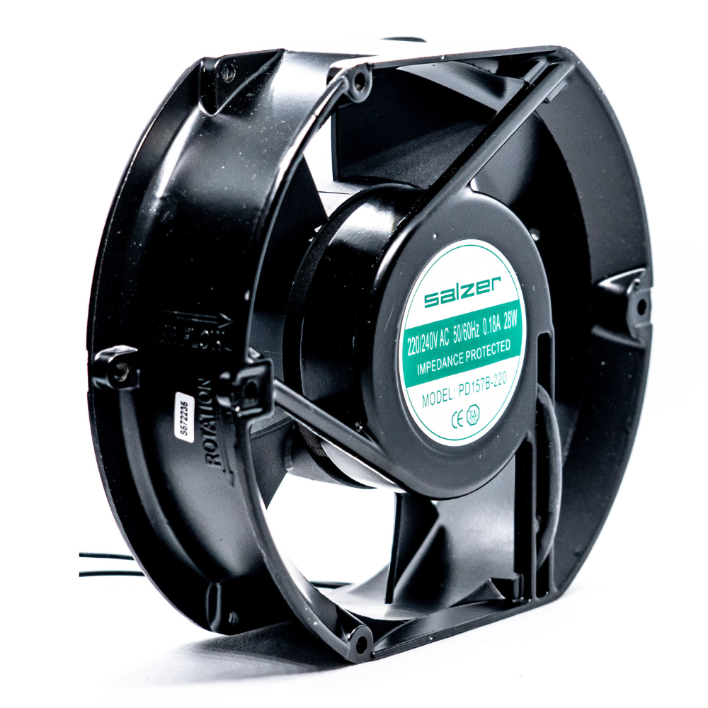 Ventilador terminación a cables (recortado) 172x150x51mm